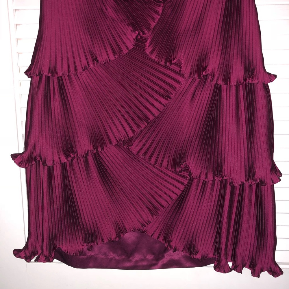 Dress 👗 - Picture 2 of 5